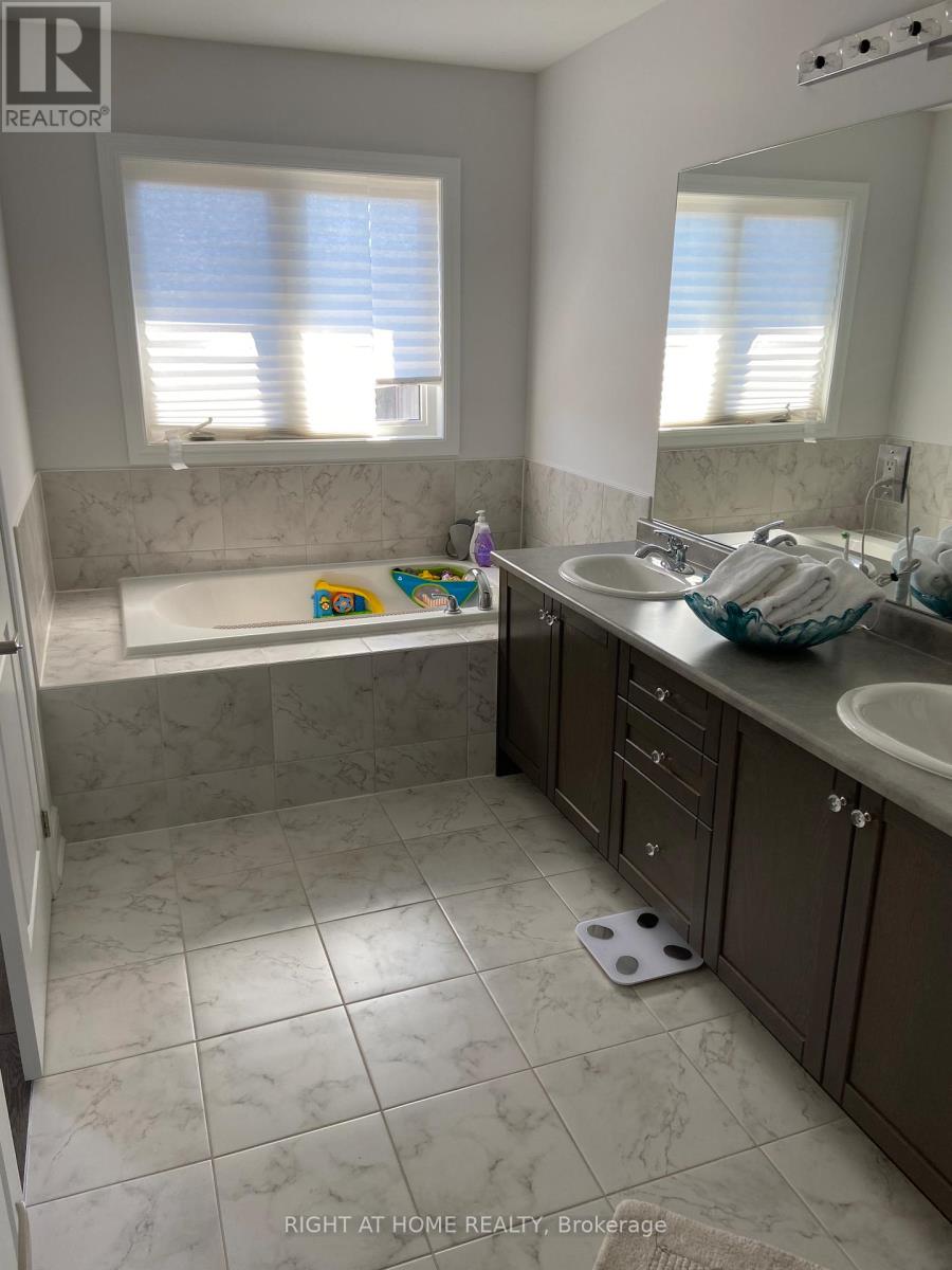 214 Cranbrook Crescent, Vaughan, Ontario  L4H 4K9 - Photo 15 - N13157442