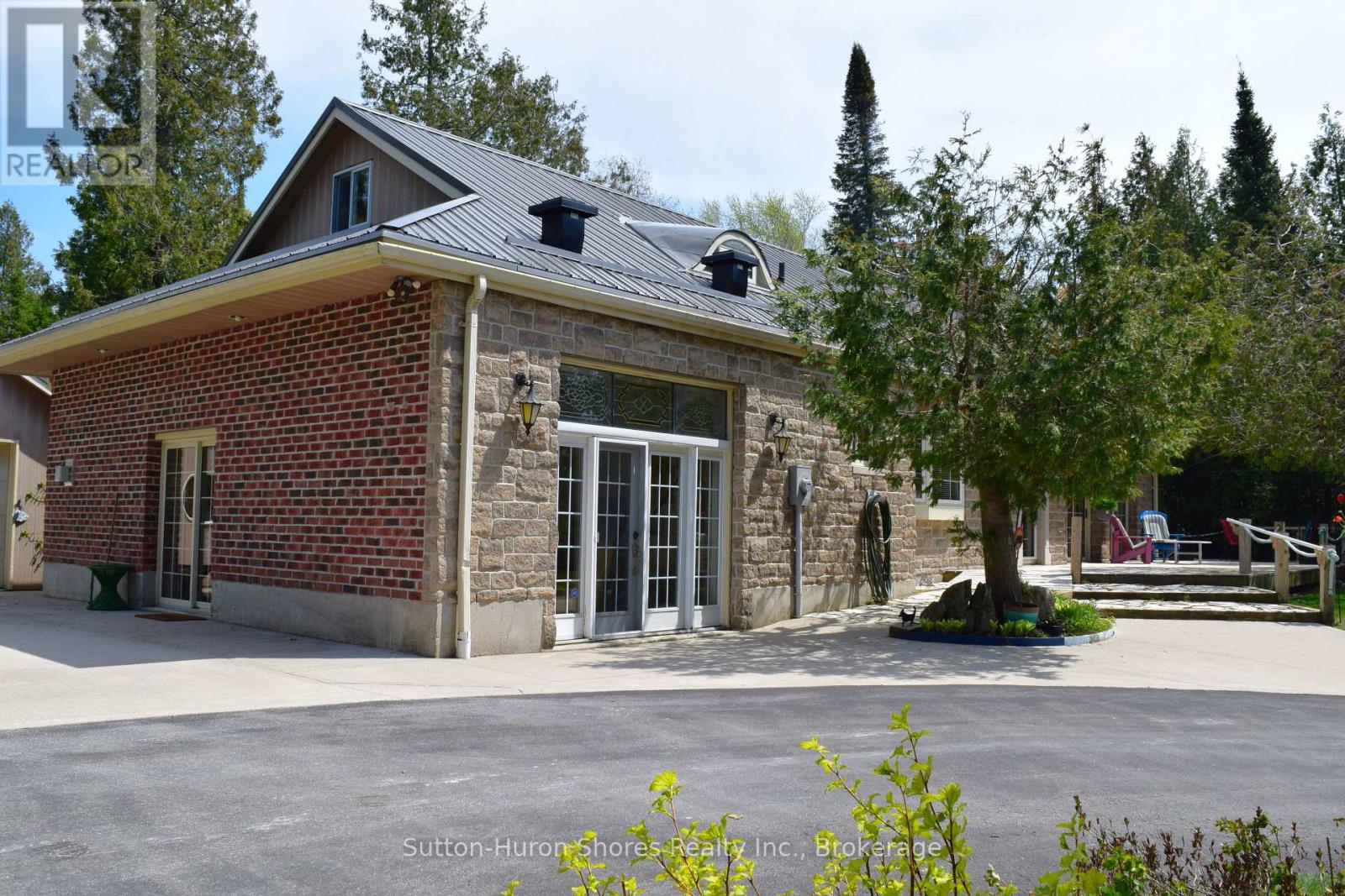 484 Sunset Drive, Kincardine, Ontario  N0H 2C5 - Photo 29 - X13140300