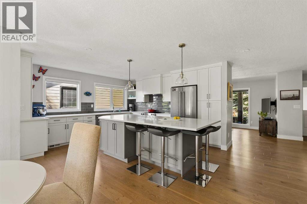 127 Parkglen Crescent Se, Calgary, Alberta  T2J 4L9 - Photo 10 - A2311623