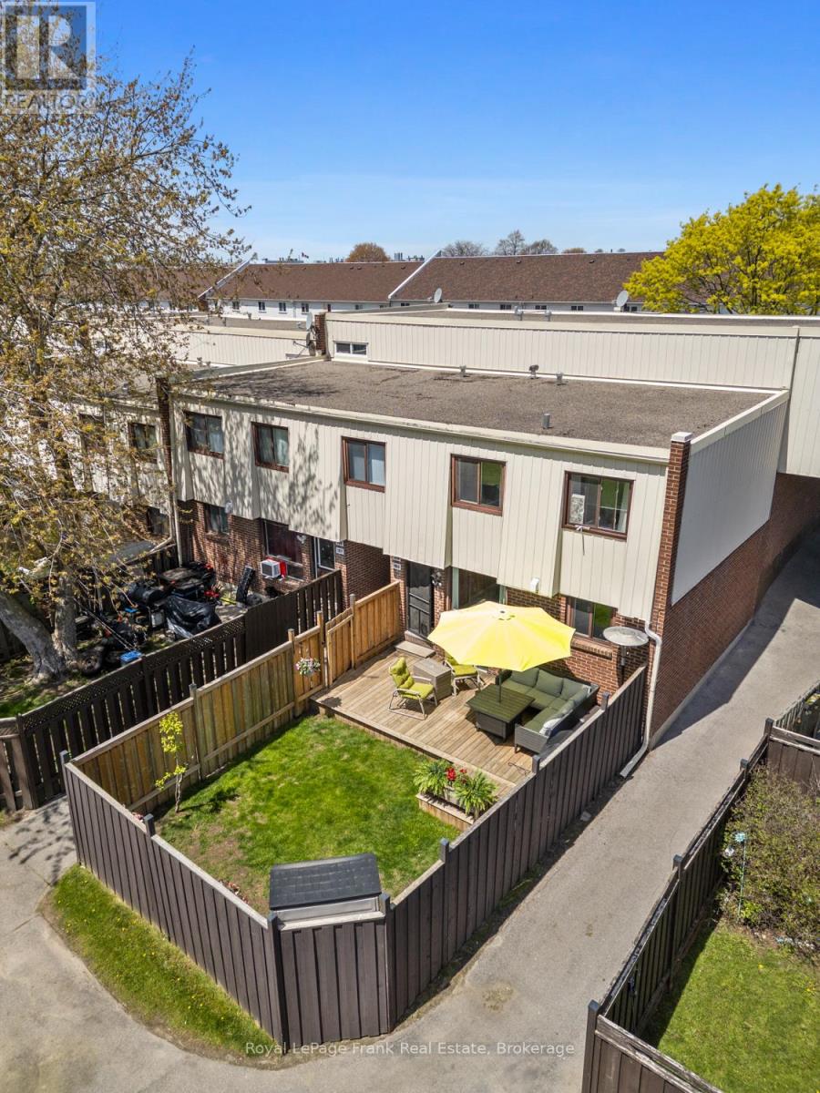 160 - 1100 Oxford Street, Oshawa, Ontario  L1J 6G4 - Photo 34 - E13154896