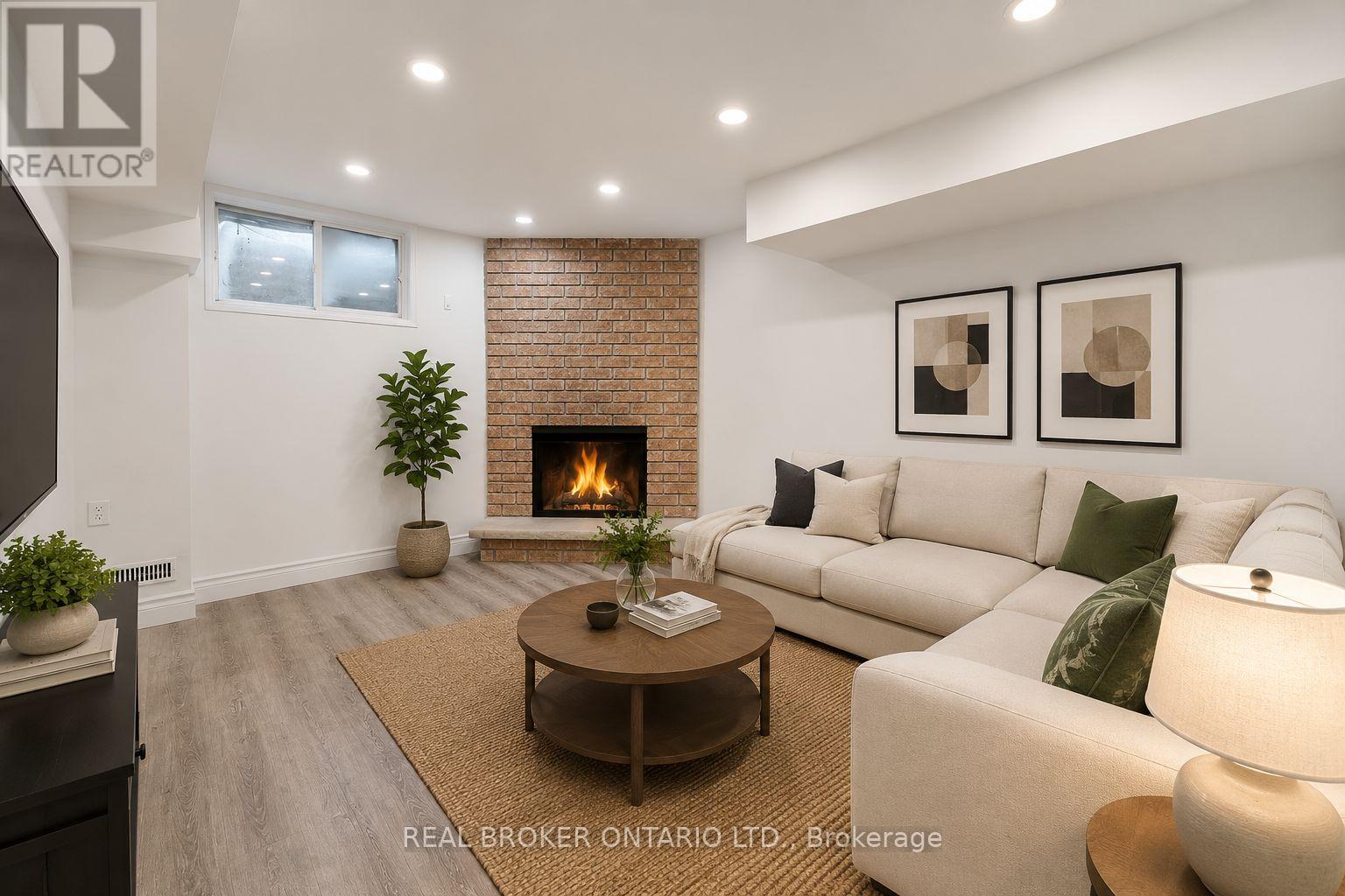 Bsmt - 1098 Sawgrass Crescent, Mississauga, Ontario L5C 3V4 - Photo 3 - W13157232