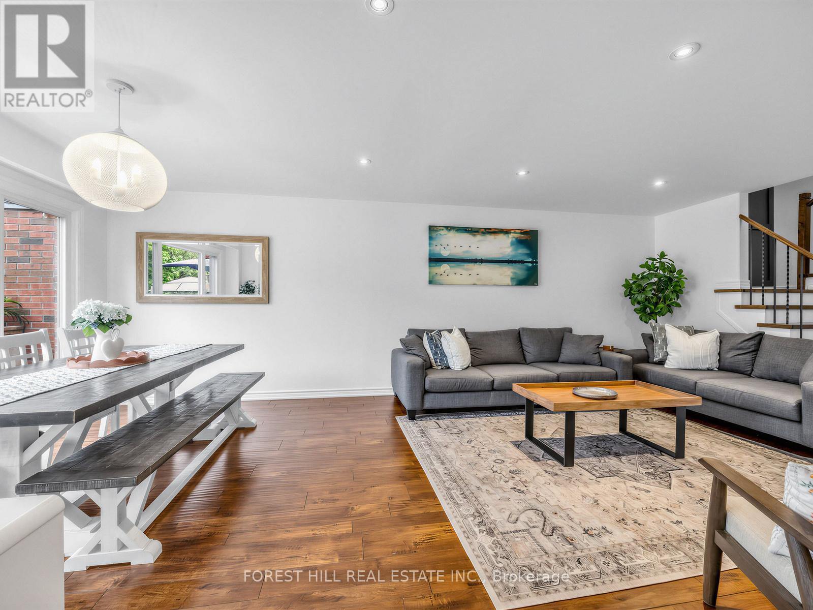 4243 Thom Gardens, Mississauga, Ontario  L5L 2B4 - Photo 7 - W13157304
