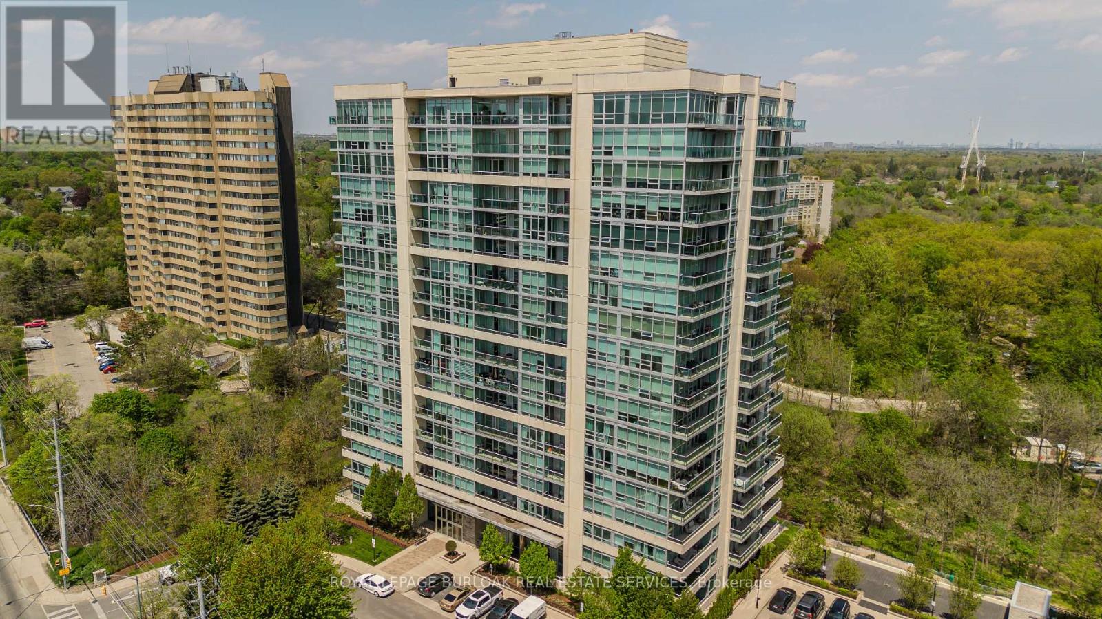 312 - 1055 SOUTHDOWN ROAD, Mississauga, Ontario