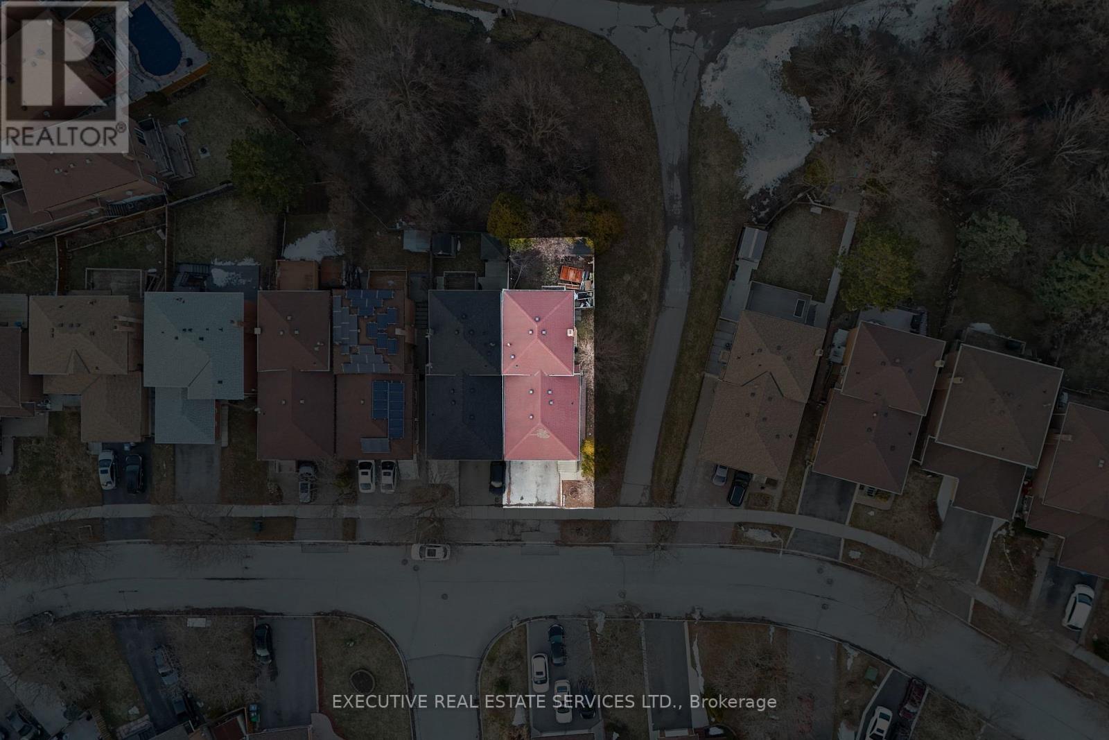 44 Lakecrest Trail, Brampton, Ontario  L6Z 1S6 - Photo 6 - W13157350