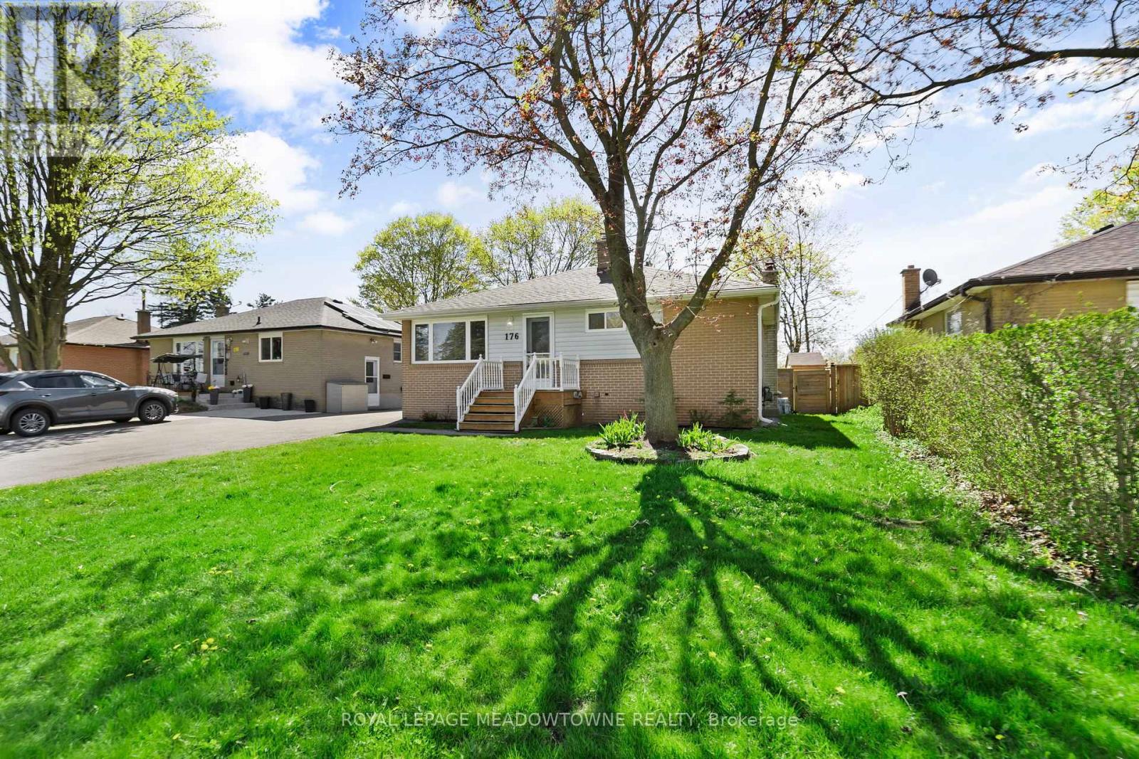 Upper - 176 Longfield Road, Halton Hills, Ontario  L7J 2K4 - Photo 2 - W13157384