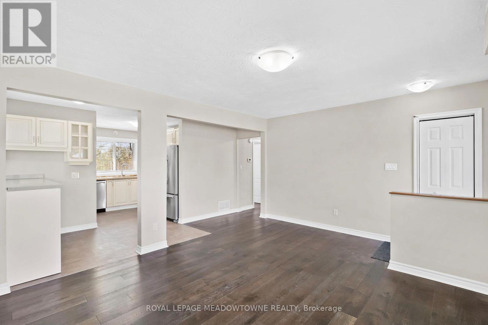 Upper - 176 Longfield Road, Halton Hills, Ontario  L7J 2K4 - Photo 6 - W13157384