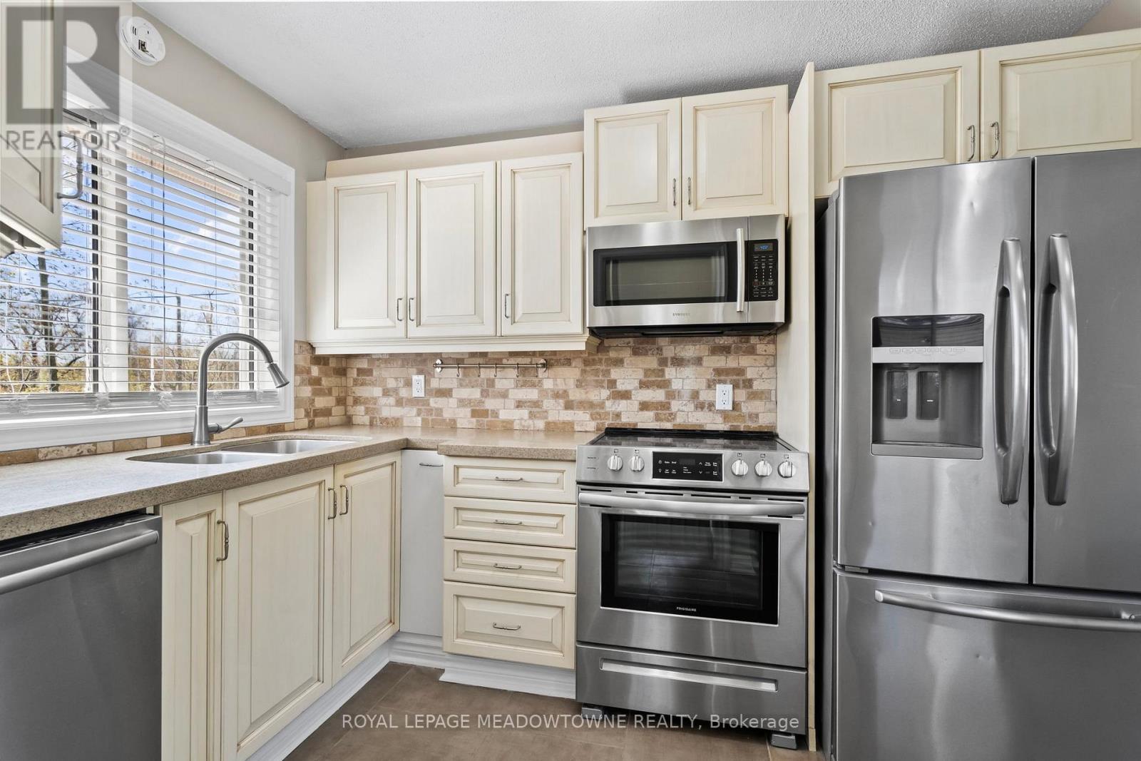 Upper - 176 Longfield Road, Halton Hills, Ontario  L7J 2K4 - Photo 9 - W13157384