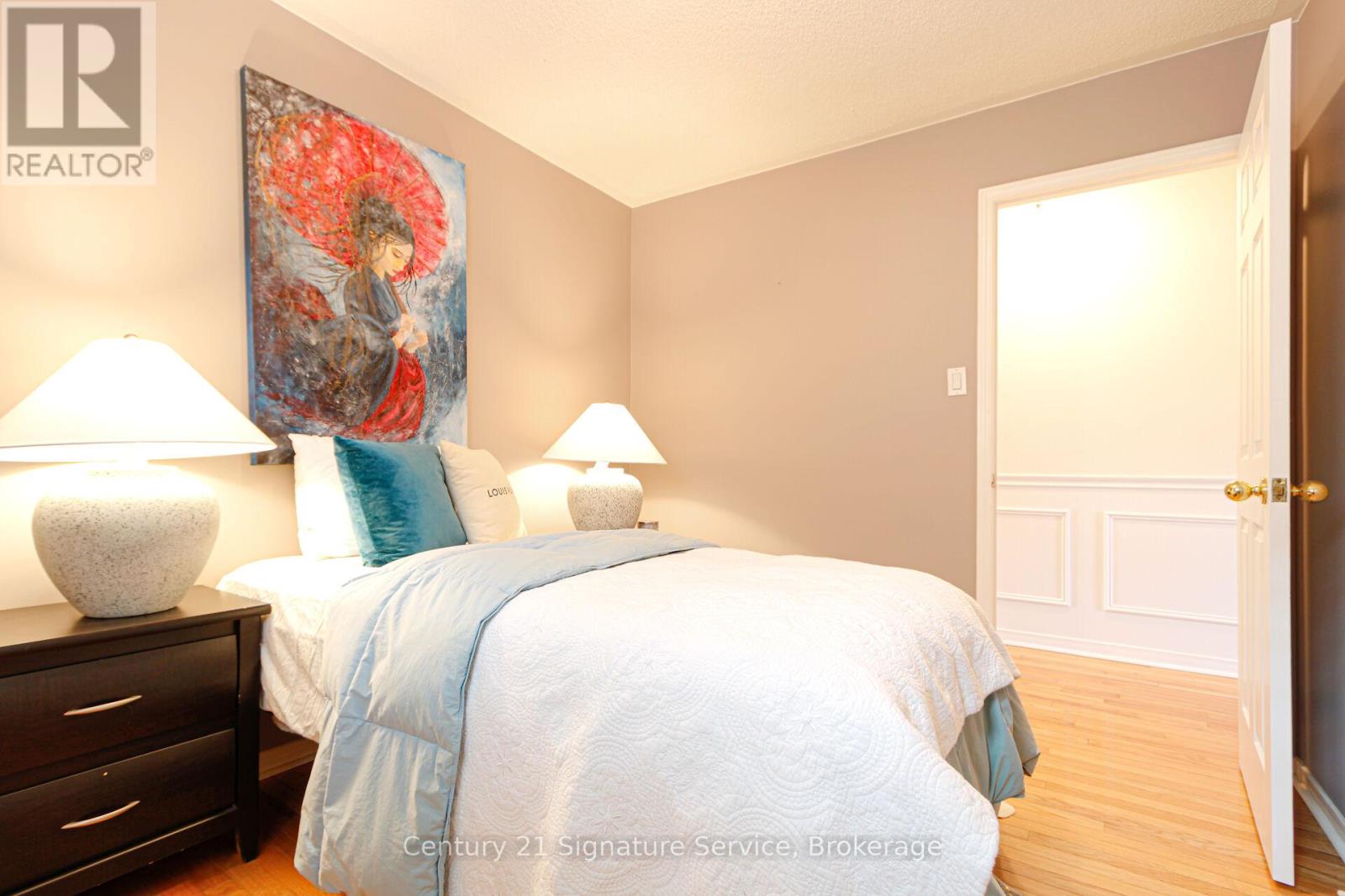 2395 Stefi Trail E, Oakville, Ontario  L6H 5Y5 - Photo 22 - W13157420