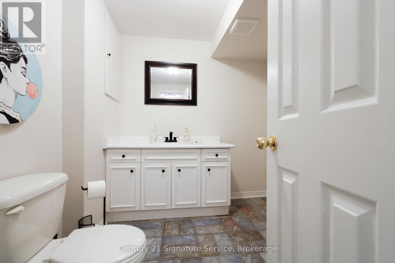 2395 Stefi Trail E, Oakville, Ontario  L6H 5Y5 - Photo 24 - W13157420