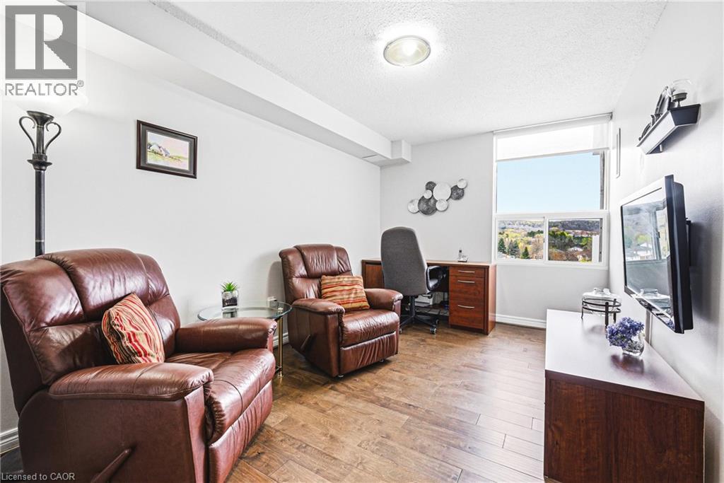 2055 Upper Middle Road Unit# 901, Burlington, Ontario L7P 3P4 - Photo 3 - 40825832