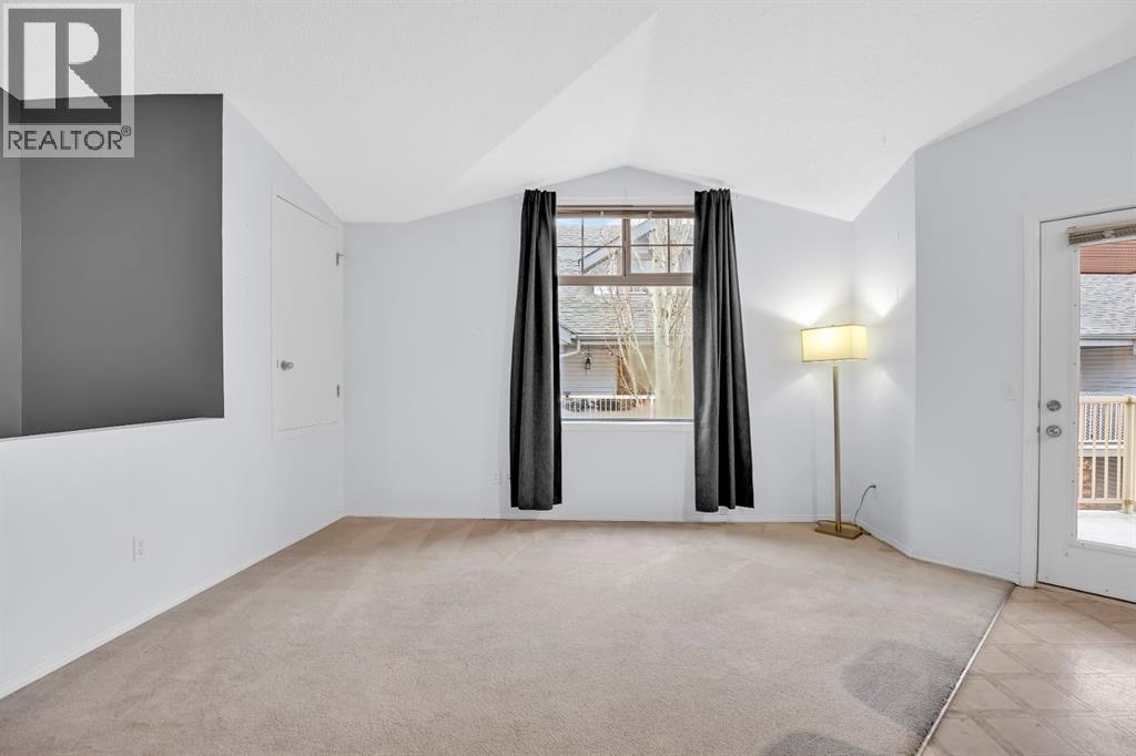 205, 27 Everridge Square Sw, Calgary, Alberta  T2Y 5J7 - Photo 8 - A2304305