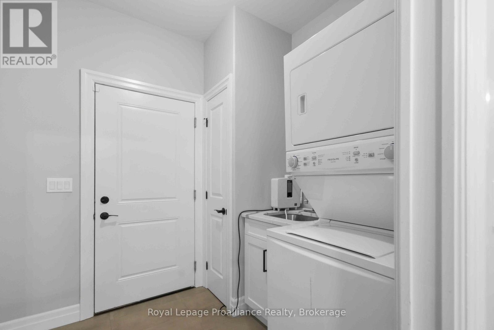 31 Schmidt Way, Quinte West, Ontario  K8V 0L5 - Photo 26 - X13157506