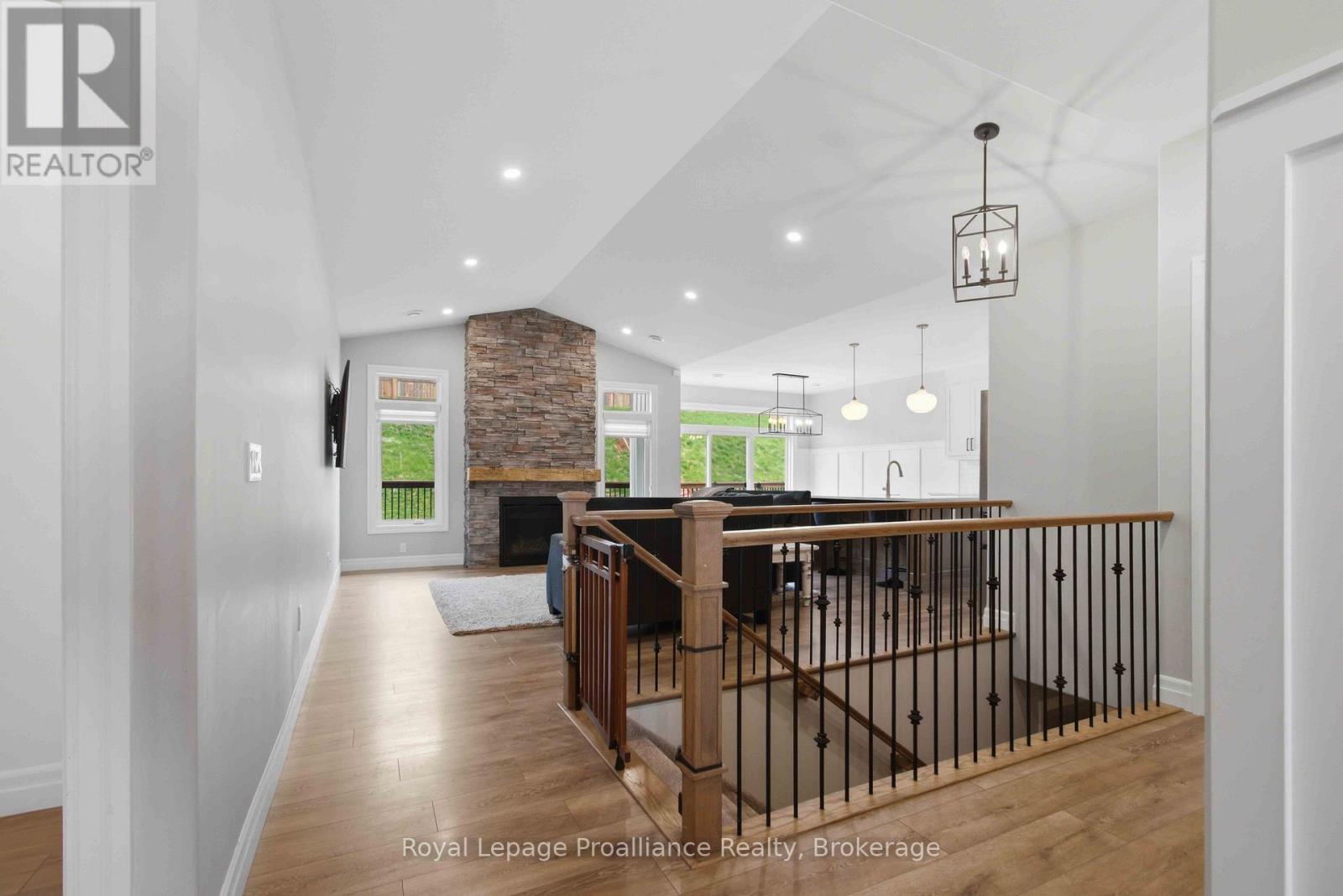 31 Schmidt Way, Quinte West, Ontario  K8V 0L5 - Photo 7 - X13157506