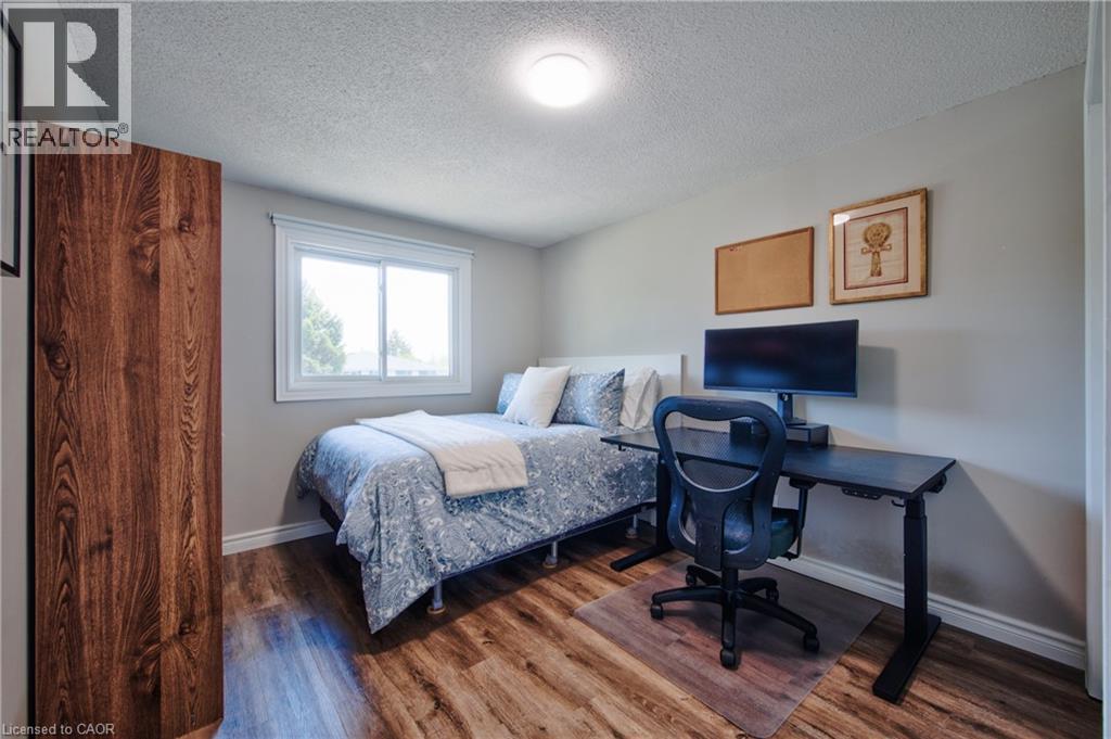 6 Marcon Court, Kitchener, Ontario  N2E 3G3 - Photo 18 - 40831578