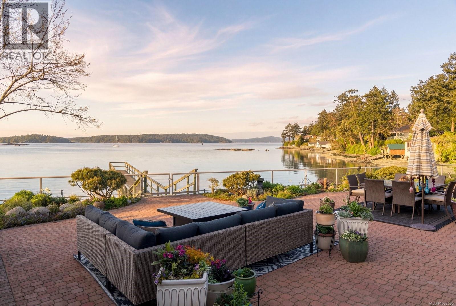 2450 Whidby Lane, Sidney, British Columbia  V8L 2K3 - Photo 51 - 1037695