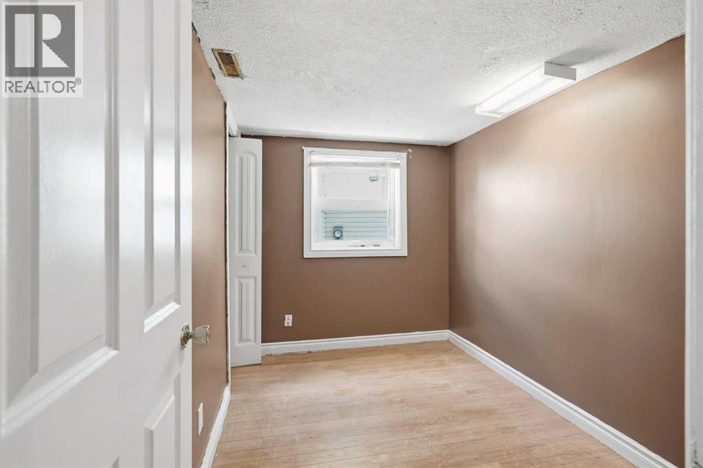 285 Fresno Place NE, Calgary, Alberta  T1Y 6Y3 - Photo 13 - A2312474