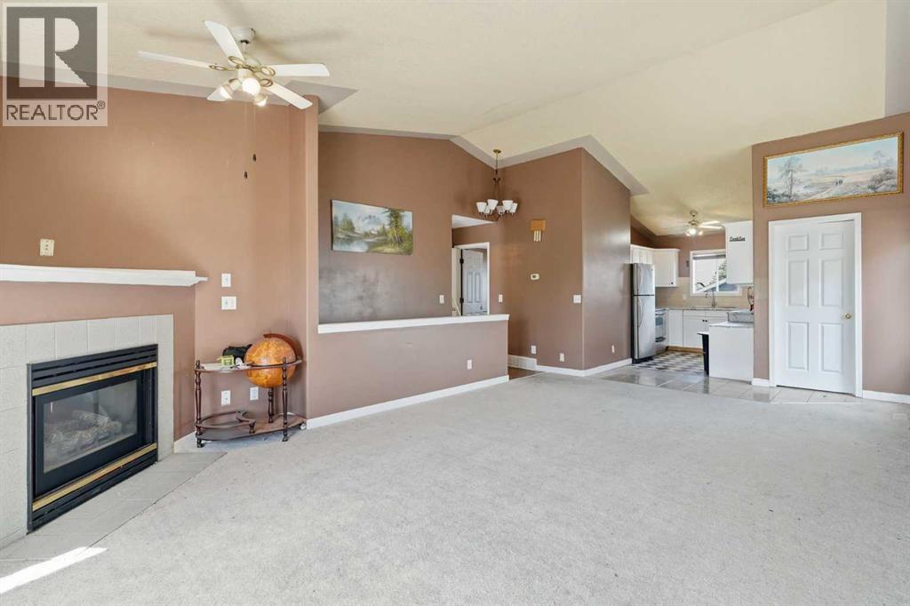 285 Fresno Place NE, Calgary, Alberta  T1Y 6Y3 - Photo 4 - A2312474