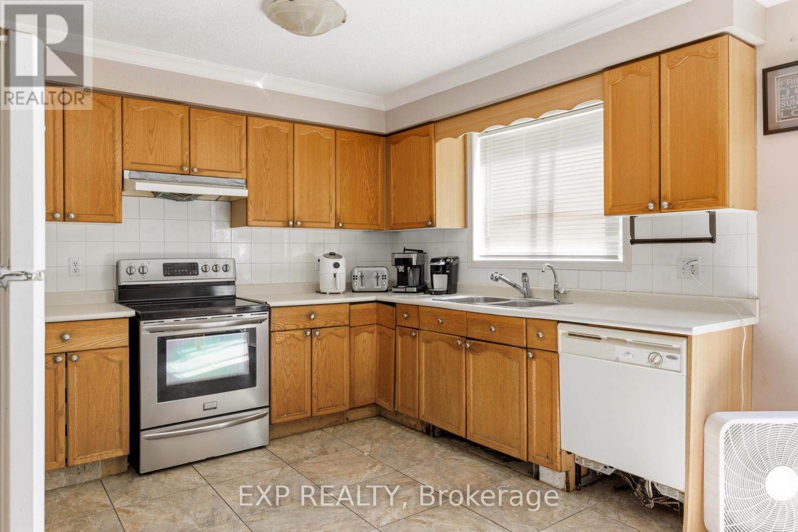 430 Starwood Drive, Guelph, Ontario  N1E 7A4 - Photo 13 - X13157316
