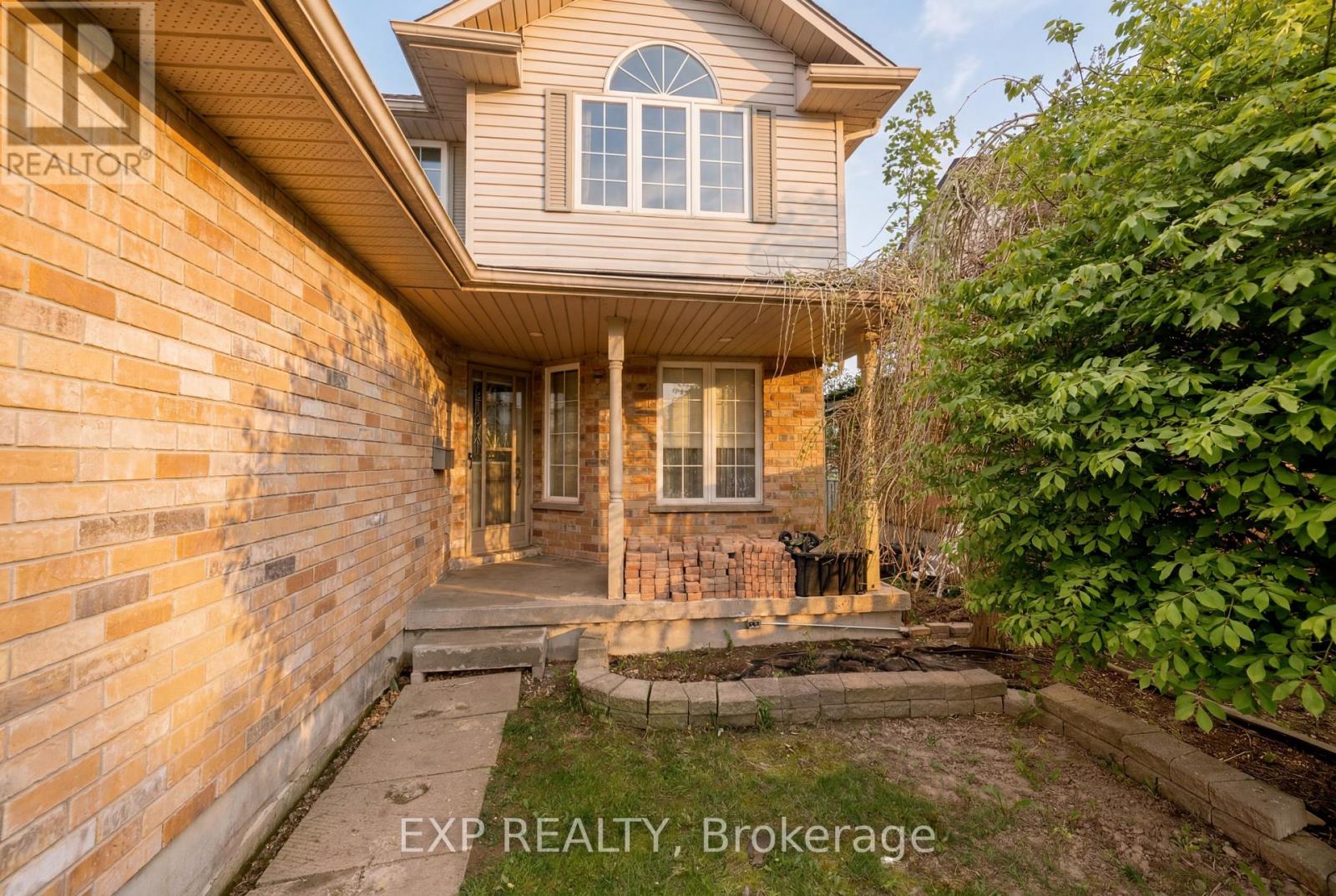 430 Starwood Drive, Guelph, Ontario  N1E 7A4 - Photo 4 - X13157316