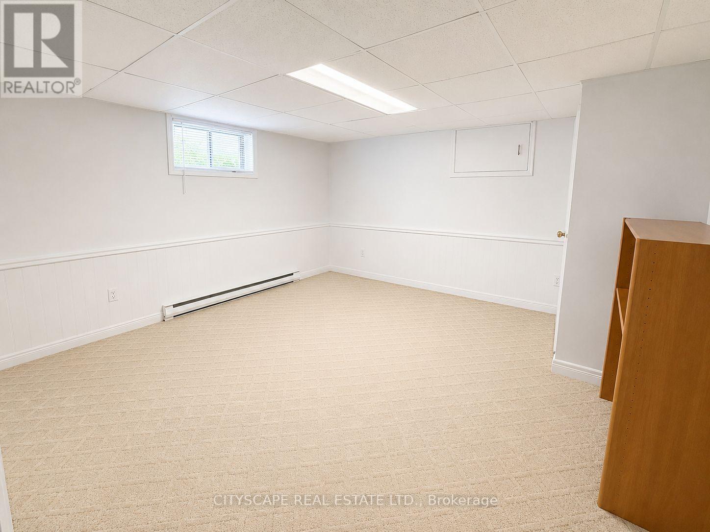 17 Rita Street, Hamilton, Ontario  L9H 4S1 - Photo 13 - X13157354