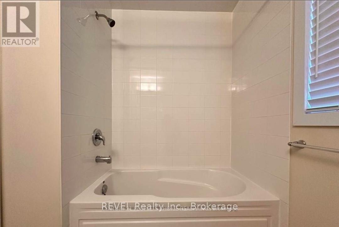 36 Rowlock Street, Welland, Ontario  L3B 0M7 - Photo 13 - X13157602