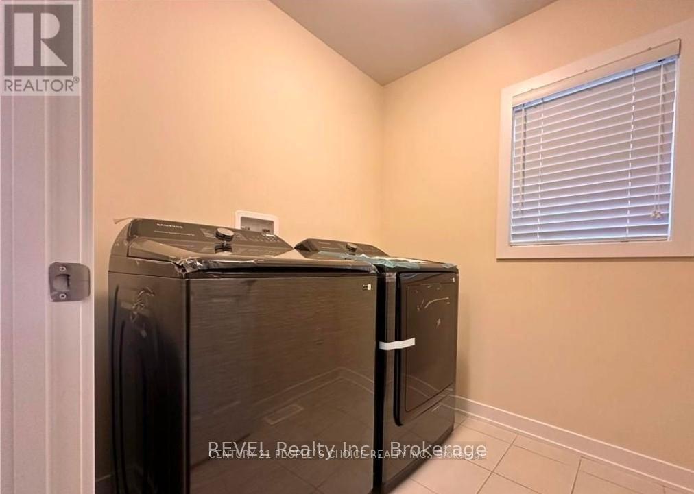 36 Rowlock Street, Welland, Ontario  L3B 0M7 - Photo 14 - X13157602