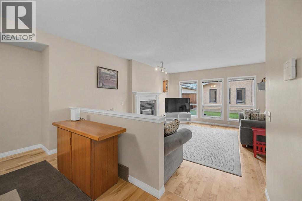1206 19 Avenue NW, Calgary, Alberta  T2M 1A2 - Photo 12 - A2312731