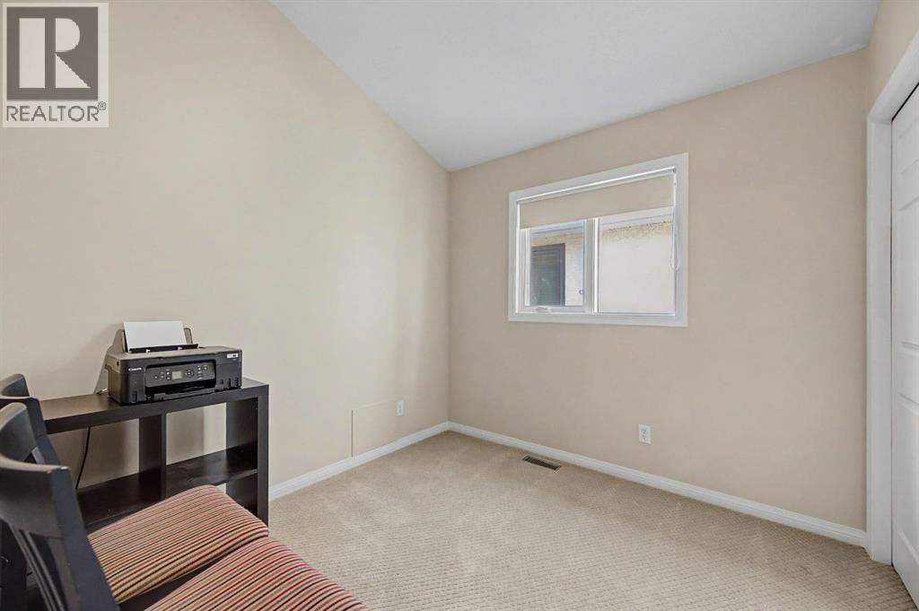 1206 19 Avenue NW, Calgary, Alberta  T2M 1A2 - Photo 23 - A2312731