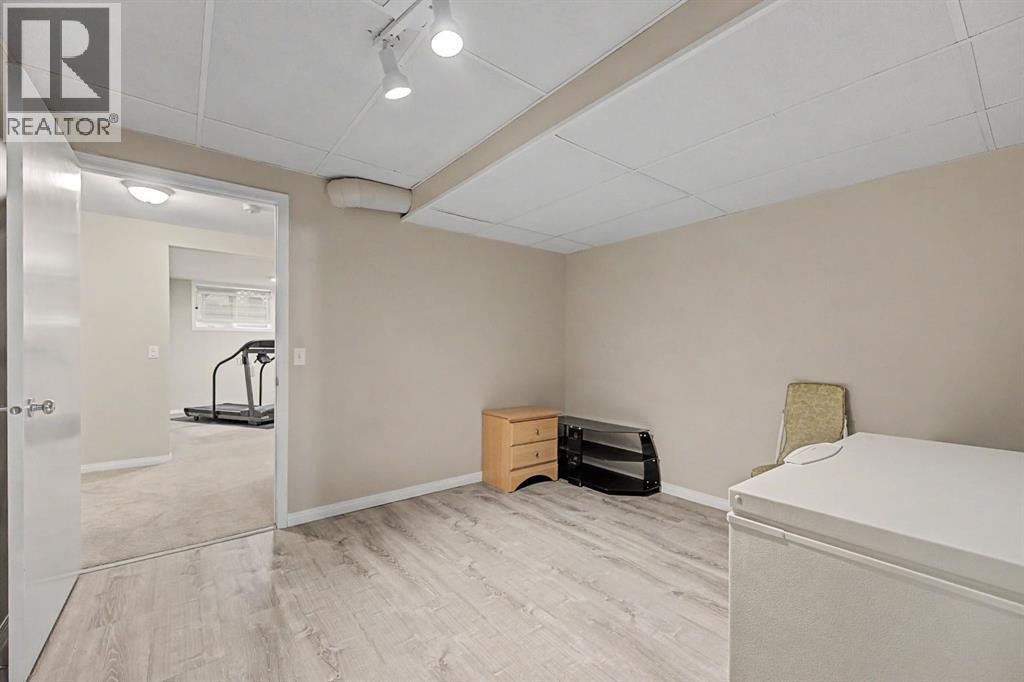 1206 19 Avenue NW, Calgary, Alberta  T2M 1A2 - Photo 28 - A2312731