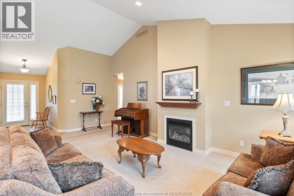 54 Creekview, Kingsville, Ontario  N9Y 4E6 - Photo 14 - 26007893