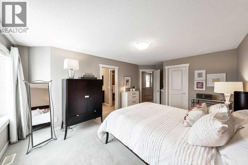 78 Ypres Green SW, Calgary, Alberta  T2T 6M1 - Photo 23 - A2288359