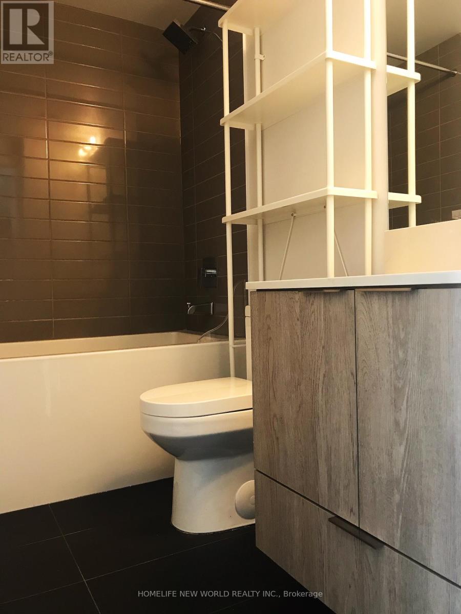 1806 - 181 Dundas Street E, Toronto, Ontario  M5A 0N5 - Photo 5 - C13157648