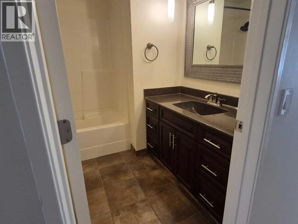 3415 Benton Drive NW, Calgary, Alberta  T2L 1W7 - Photo 26 - A2305111