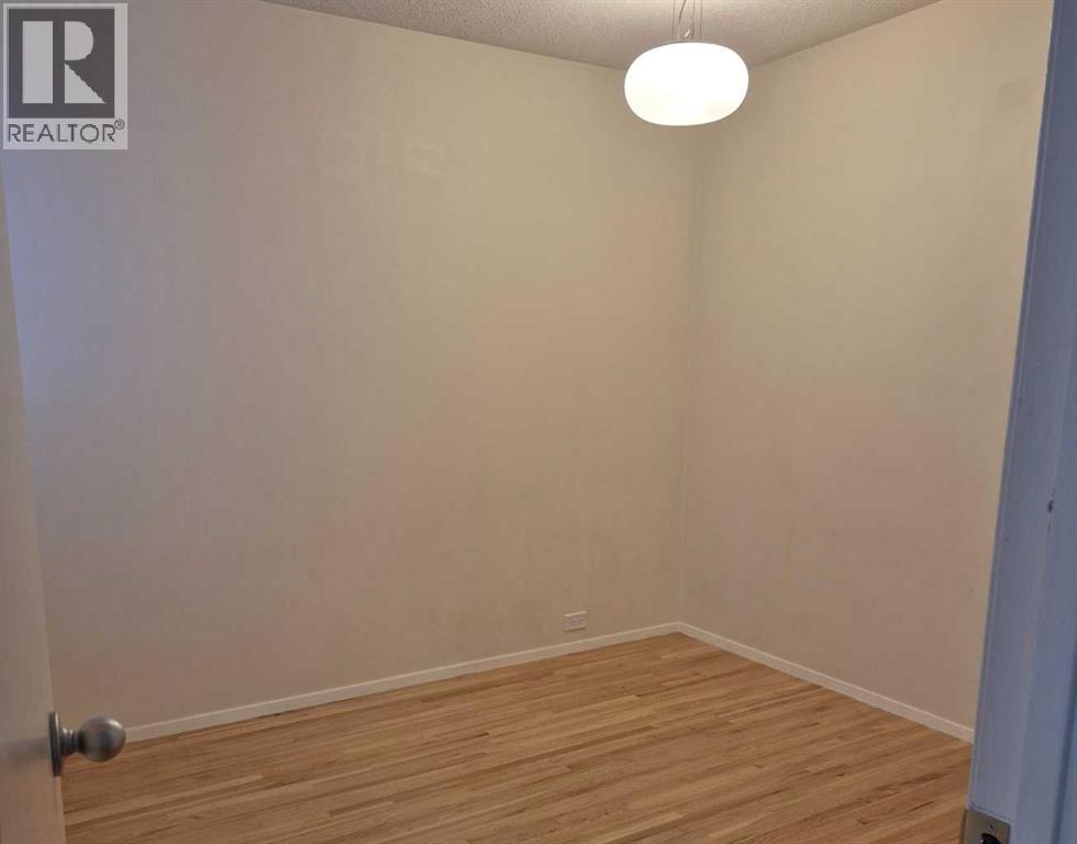 3415 Benton Drive NW, Calgary, Alberta  T2L 1W7 - Photo 24 - A2305111