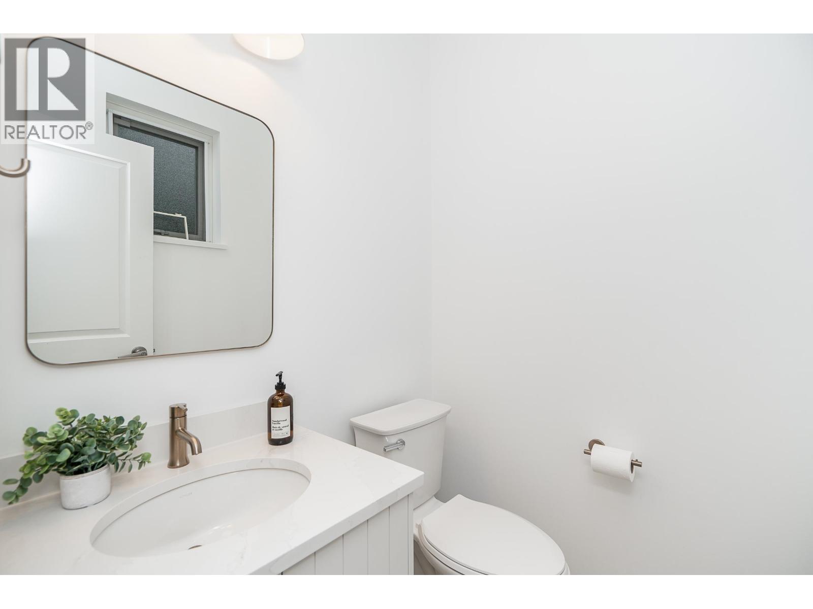 8 3461 Princeton Avenue, Coquitlam, British Columbia V3E 0M2 - Photo 16 - R3126401