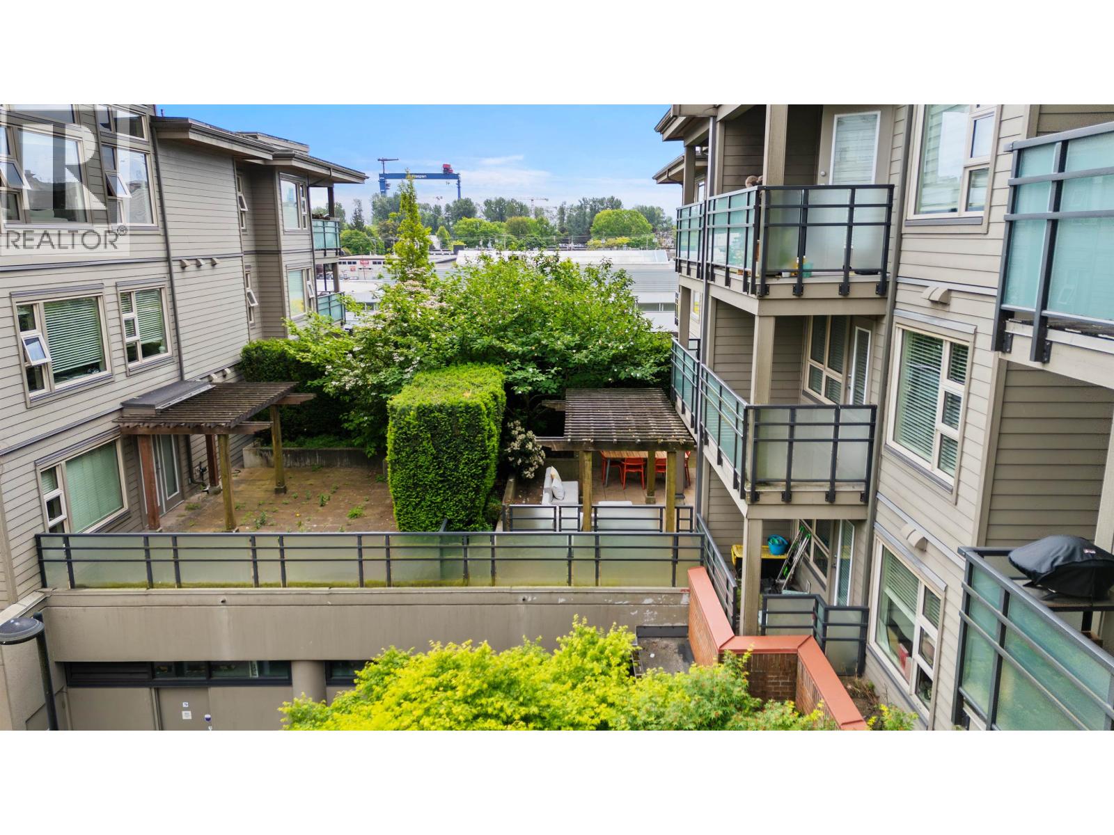 203 1677 Lloyd Avenue, North Vancouver, British Columbia V7P 0A9 - Photo 34 - R3126431