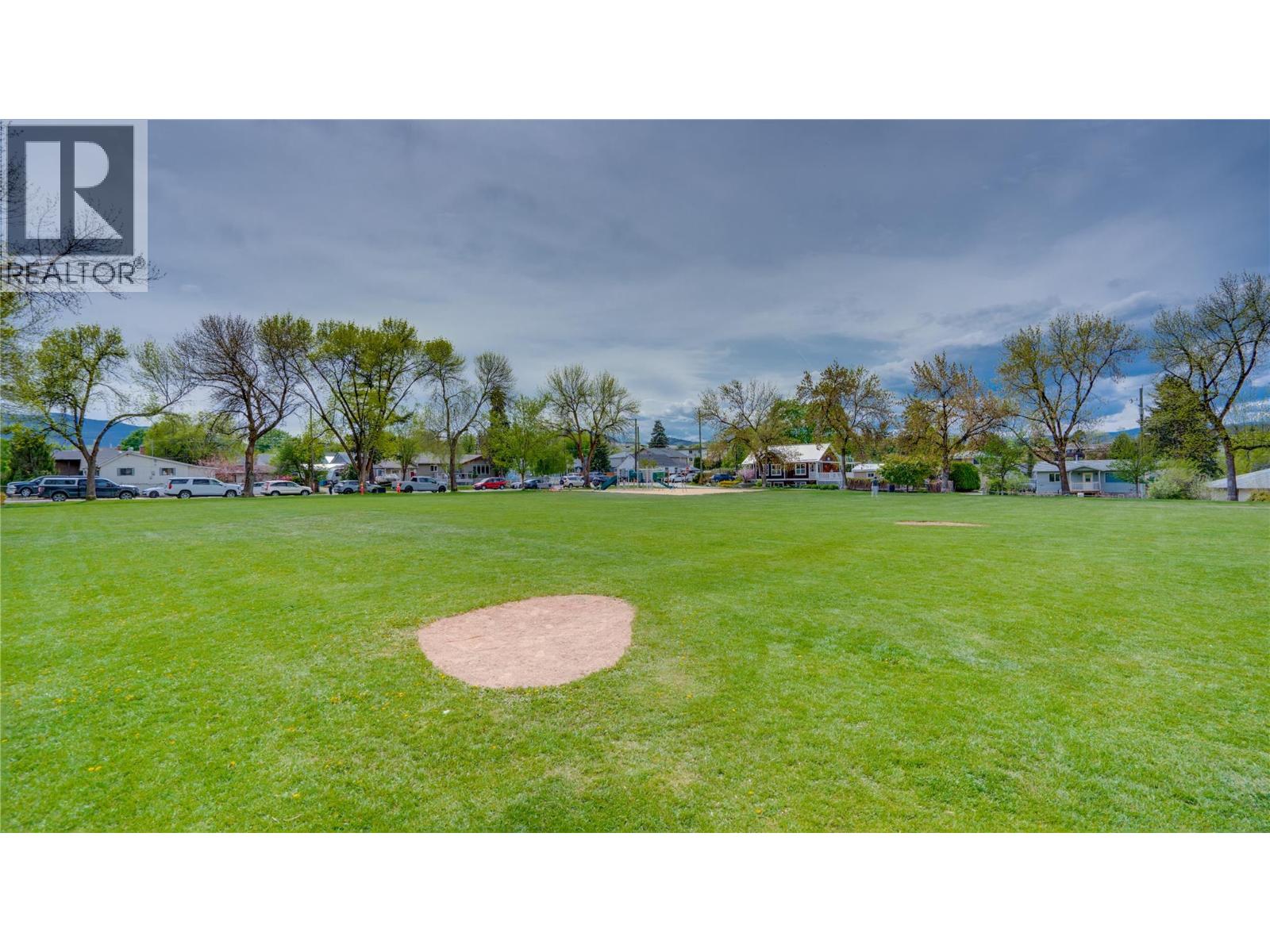 3001 18 Avenue, Vernon, British Columbia  V1T 1C4 - Photo 48 - 10383282