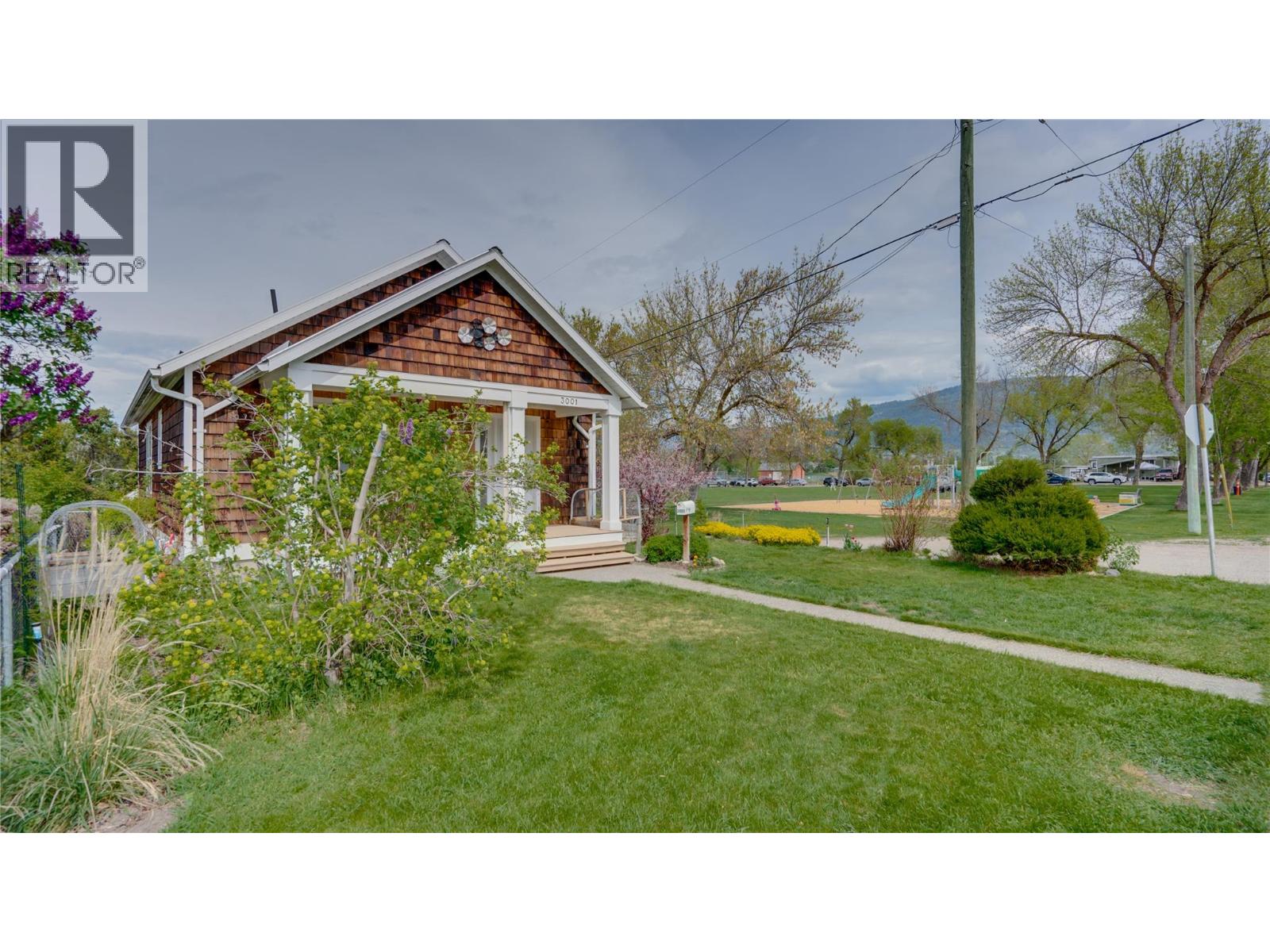 3001 18 Avenue, Vernon, British Columbia  V1T 1C4 - Photo 59 - 10383282