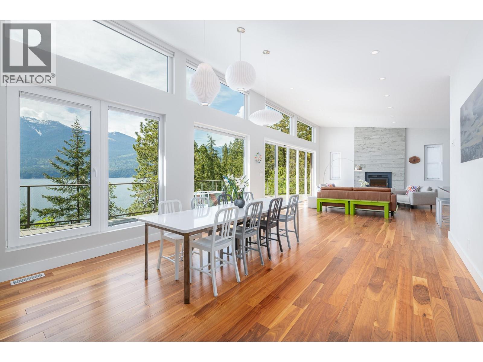 17246 Pilot Bay Road, Crawford Bay, British Columbia  V0B 1X0 - Photo 8 - 10386004