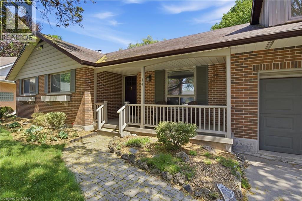 34 Yule Place, Kitchener, Ontario  N2B 2J8 - Photo 3 - 40831449