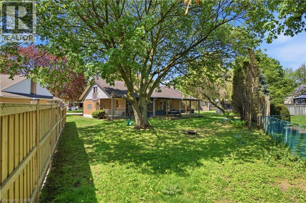 34 Yule Place, Kitchener, Ontario  N2B 2J8 - Photo 48 - 40831449