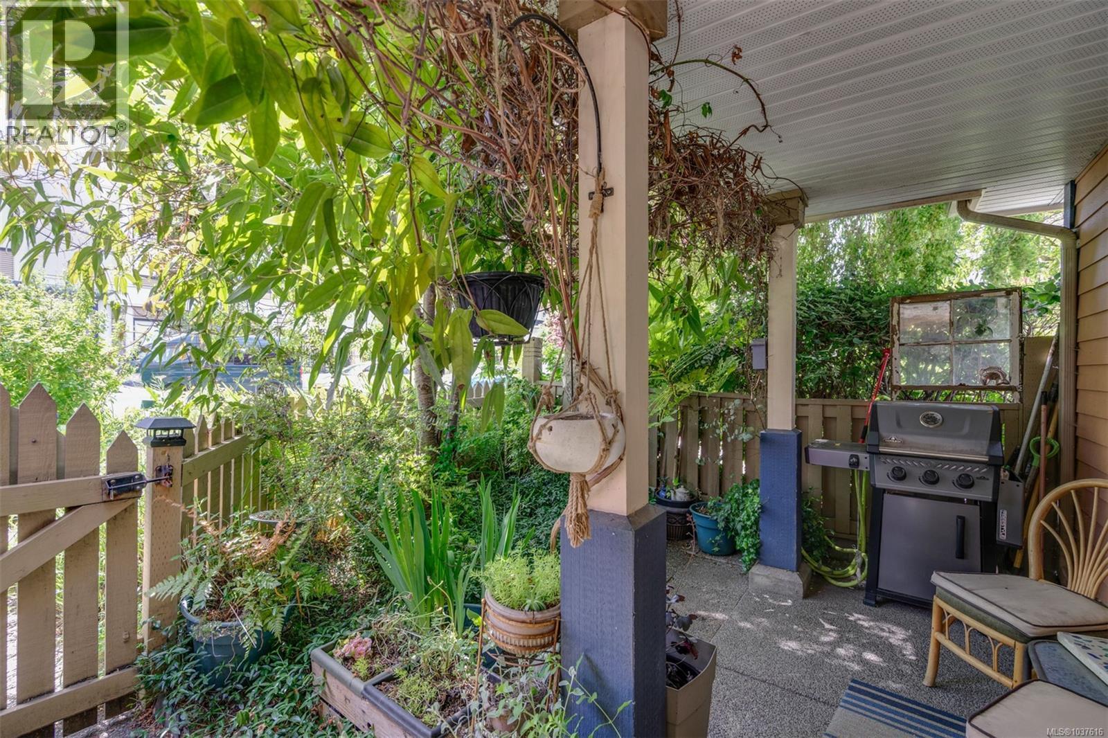 1 860 Princess Ave, Victoria, British Columbia  V8T 1K8 - Photo 44 - 1037616