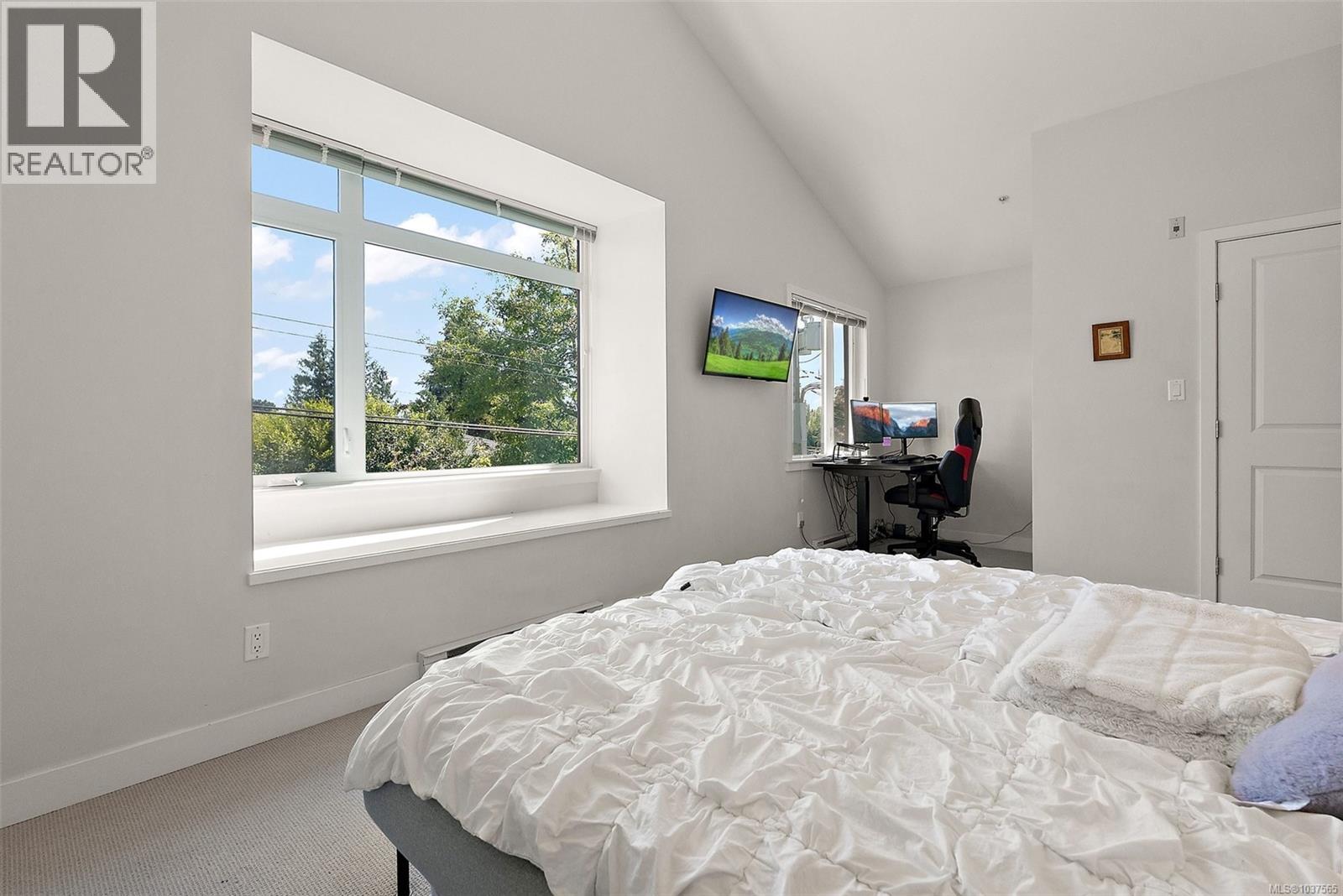 2 1696 Pear St, Saanich, British Columbia  V8P 2A6 - Photo 22 - 1037565