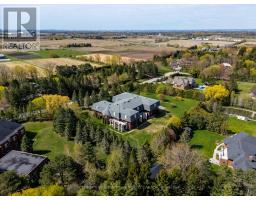 48 SCOTT CRESCENT, King, Ontario