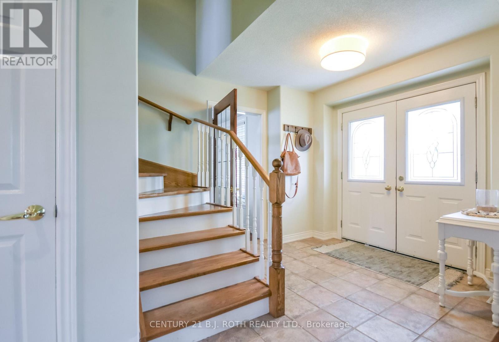 1 Evergreen Lane, Essa, Ontario  L0L 2N0 - Photo 10 - N13157536