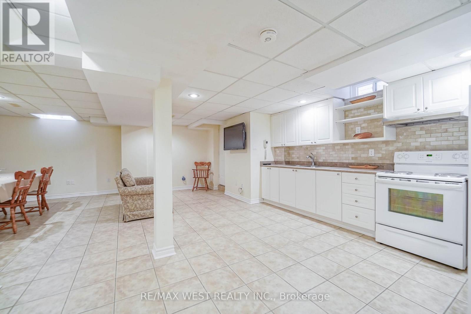 39 Sylwood Crescent, Vaughan, Ontario  L6A 2R2 - Photo 14 - N13157634