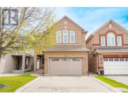 39 SYLWOOD CRESCENT, Vaughan, Ontario