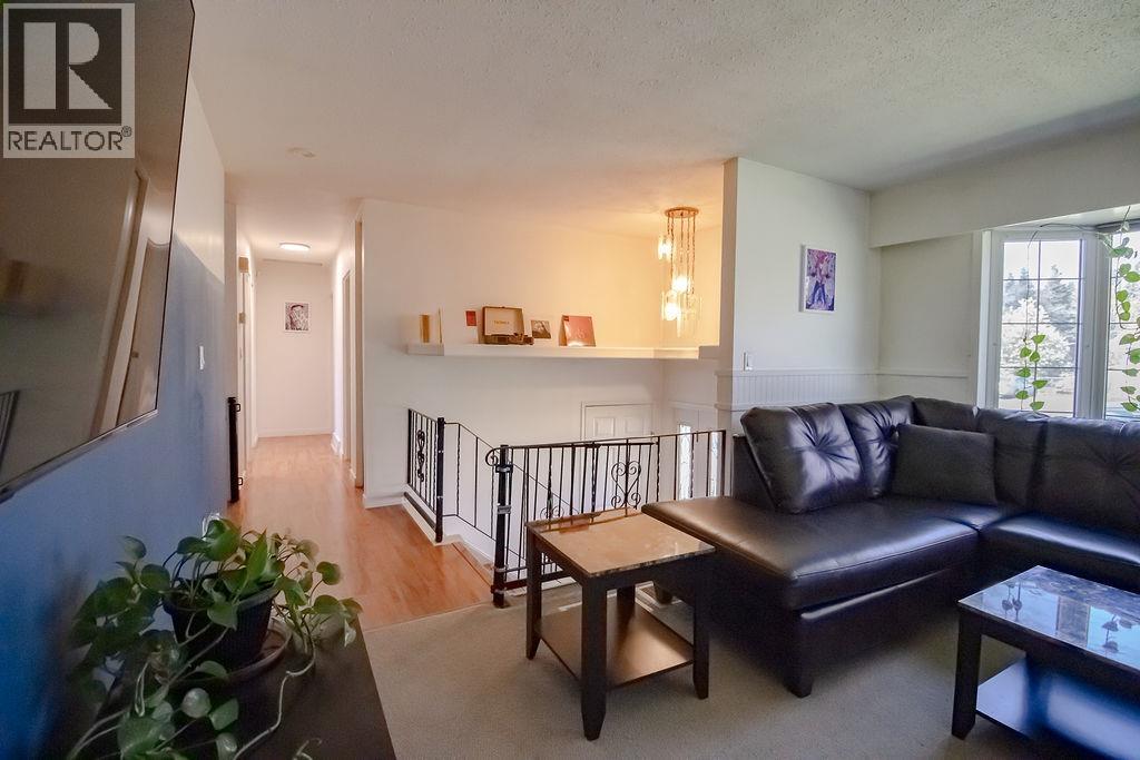 273 Dogwood Street, Fort St. James, British Columbia  V0J 1P0 - Photo 9 - R3126004