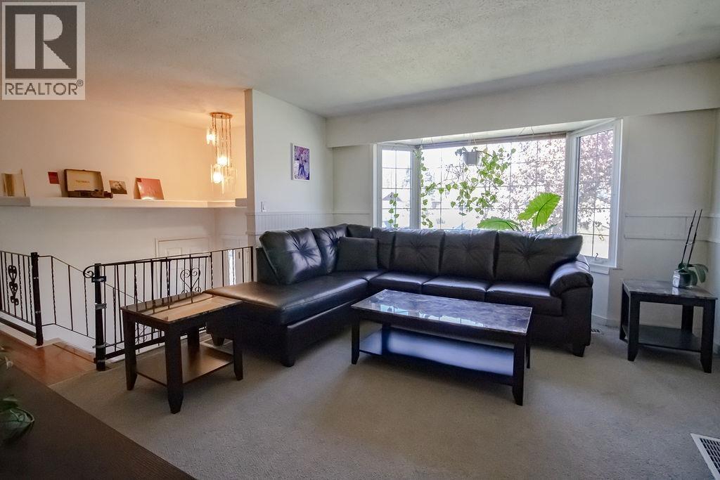 273 Dogwood Street, Fort St. James, British Columbia  V0J 1P0 - Photo 8 - R3126004