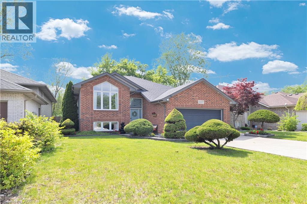 2227 ST. CLAIR Avenue, Essex, Ontario